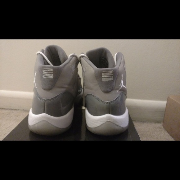 Jordan Cool Grey 11's (SOLD) - Picture 4 of 4